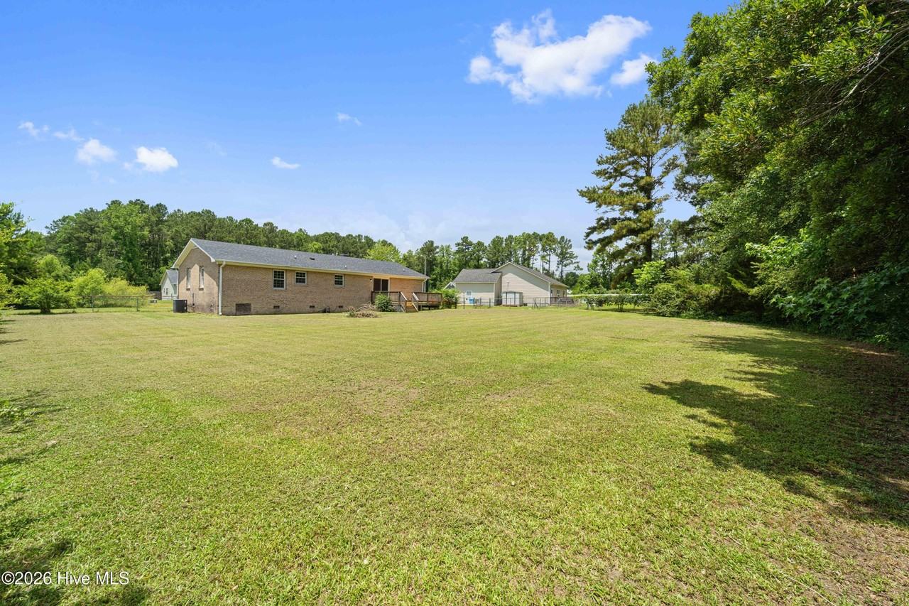 108 Quail Hollow Dr - Photo 7 of 20