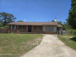 featured image of 1805 Castleton Ct