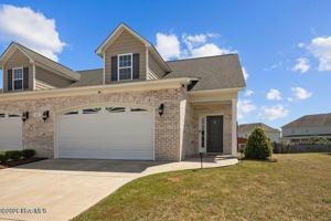 featured image of 1821 Cambria Dr #B