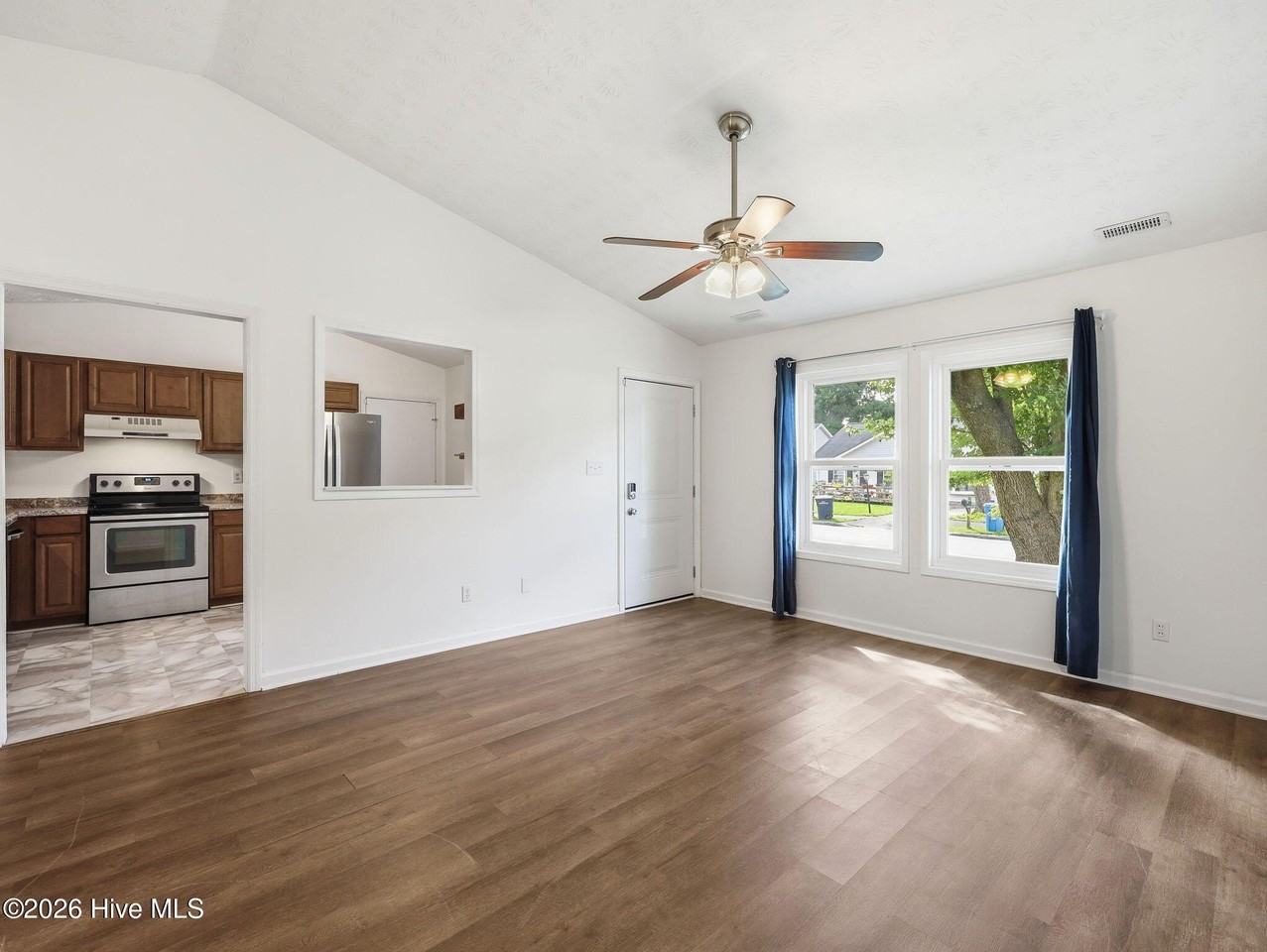 3021 Steeple Chase Ct - Photo 3 of 25