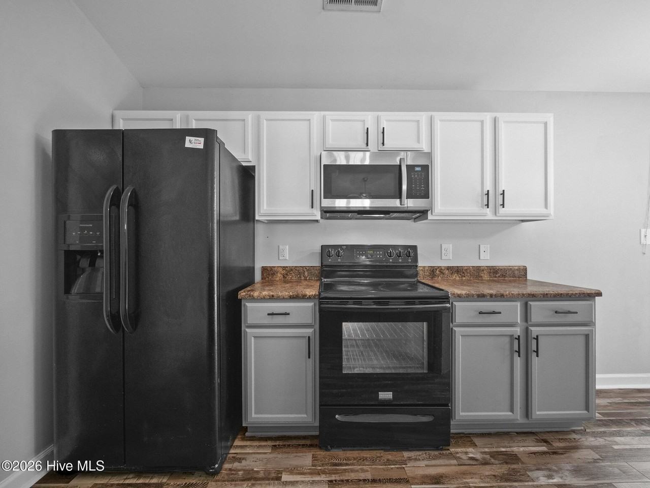 312 Reid Ct N - Photo 6 of 22