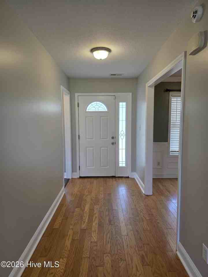 124 Weste Ave - Photo 4 of 33