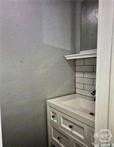 41 Whitaker St #A - Photo 5 of 14
