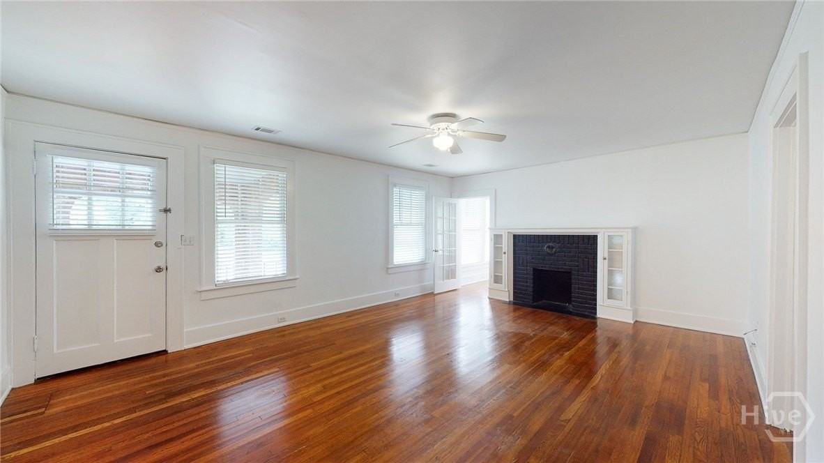 701 Maupas Ave - Photo 5 of 25