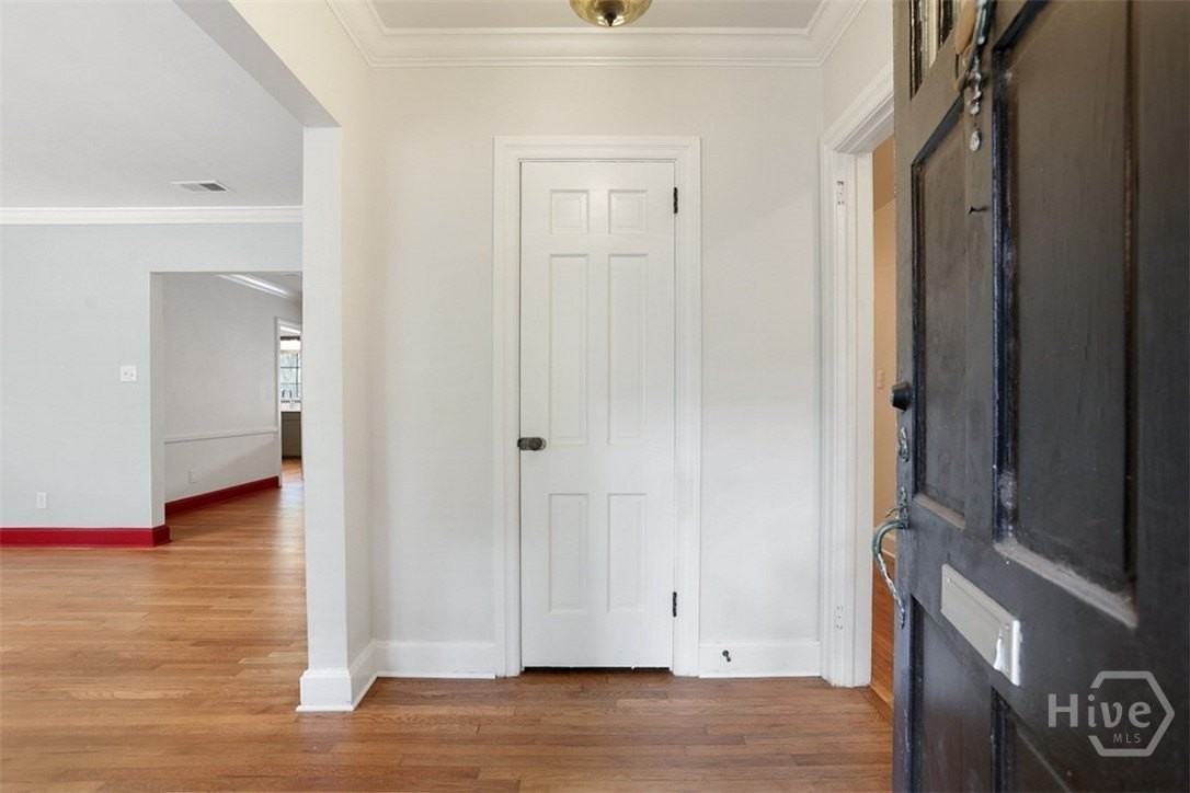 404 Gordonston Ave - Photo 3 of 29