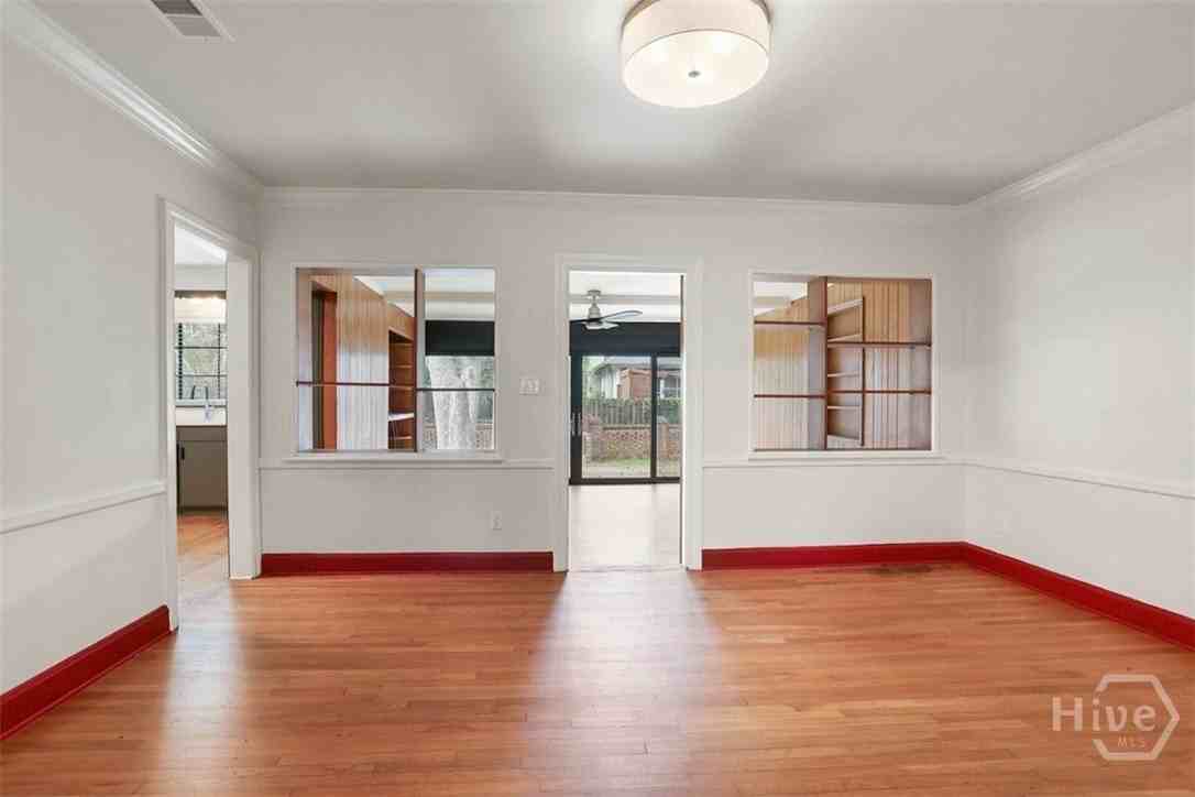 404 Gordonston Ave - Photo 7 of 29