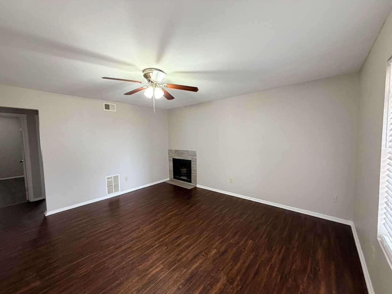 3302 Salisbury Ave #D - Photo 3 of 12