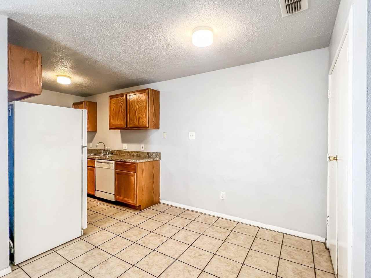 9619 Boston Ave #A - Photo 5 of 15