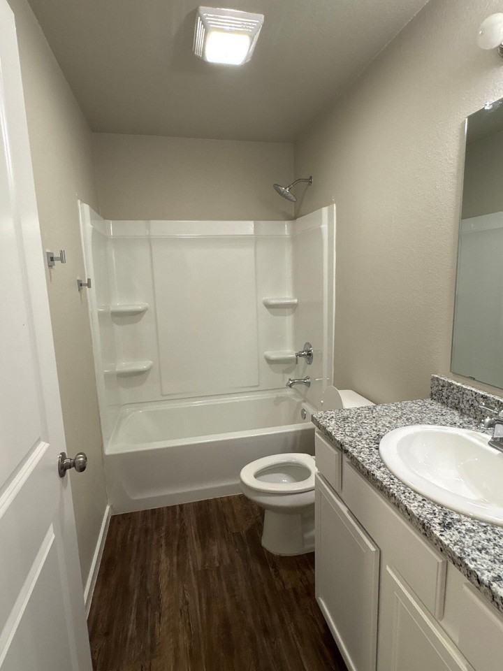 2125 Kirksey Ave - Photo 5 of 10