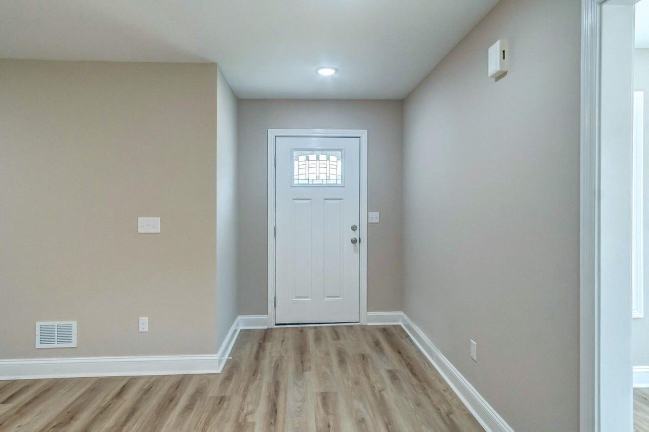 182 Garden Gate Dr - Photo 6 of 27