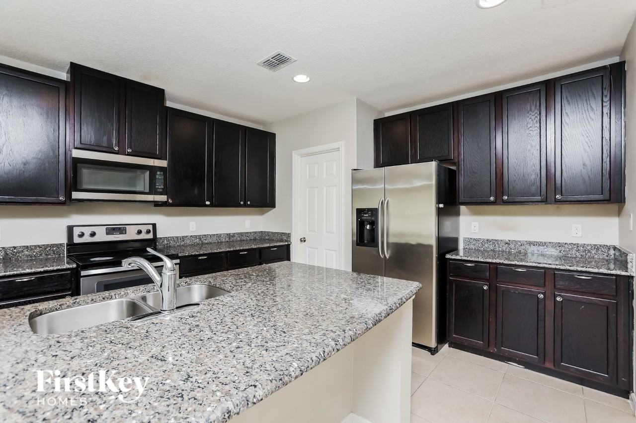 2600 San Simeon Way - Photo 5 of 16