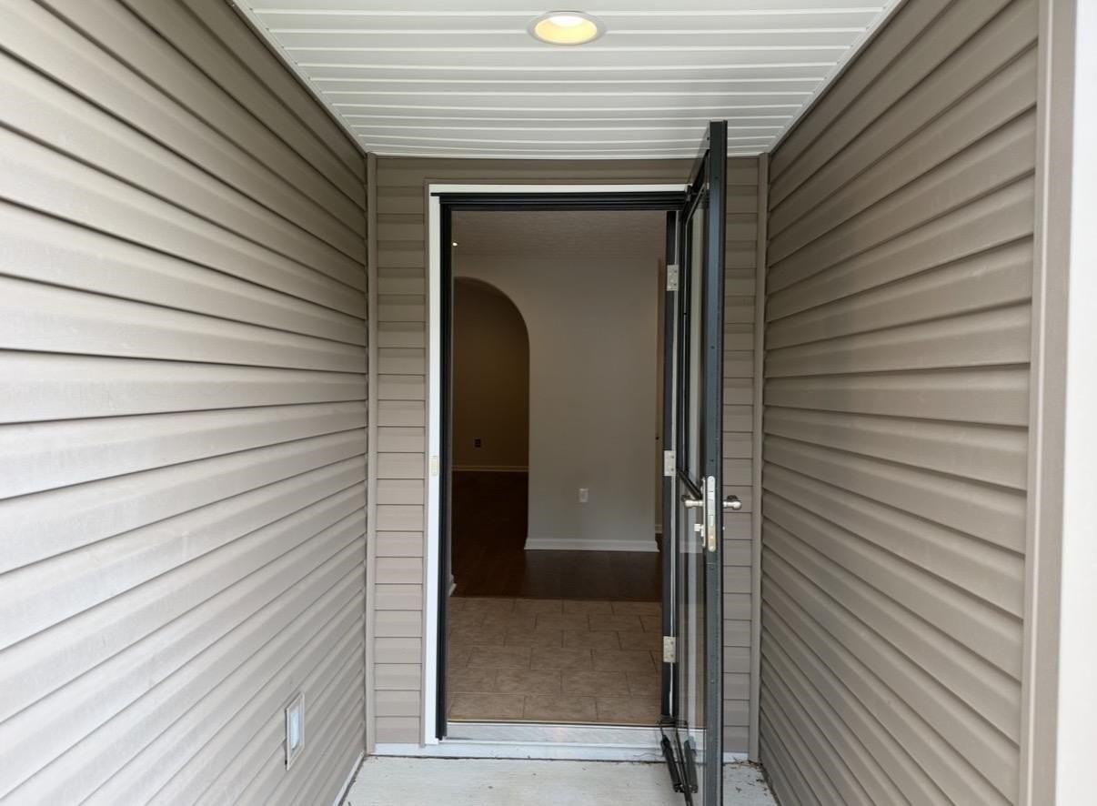 2150 Giles Dr Se - Photo 4 of 32