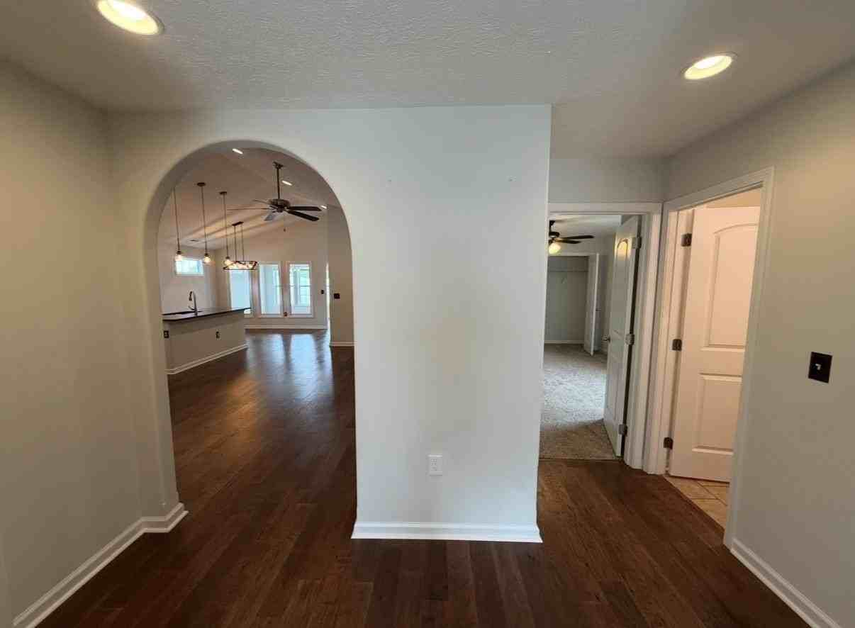 2150 Giles Dr Se - Photo 5 of 32