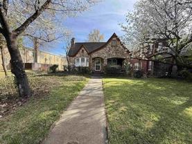 1981 Snowden Ave - Photo 1 of 1