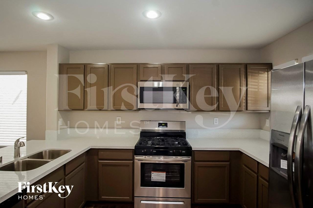 7475 Ademar St - Photo 5 of 15