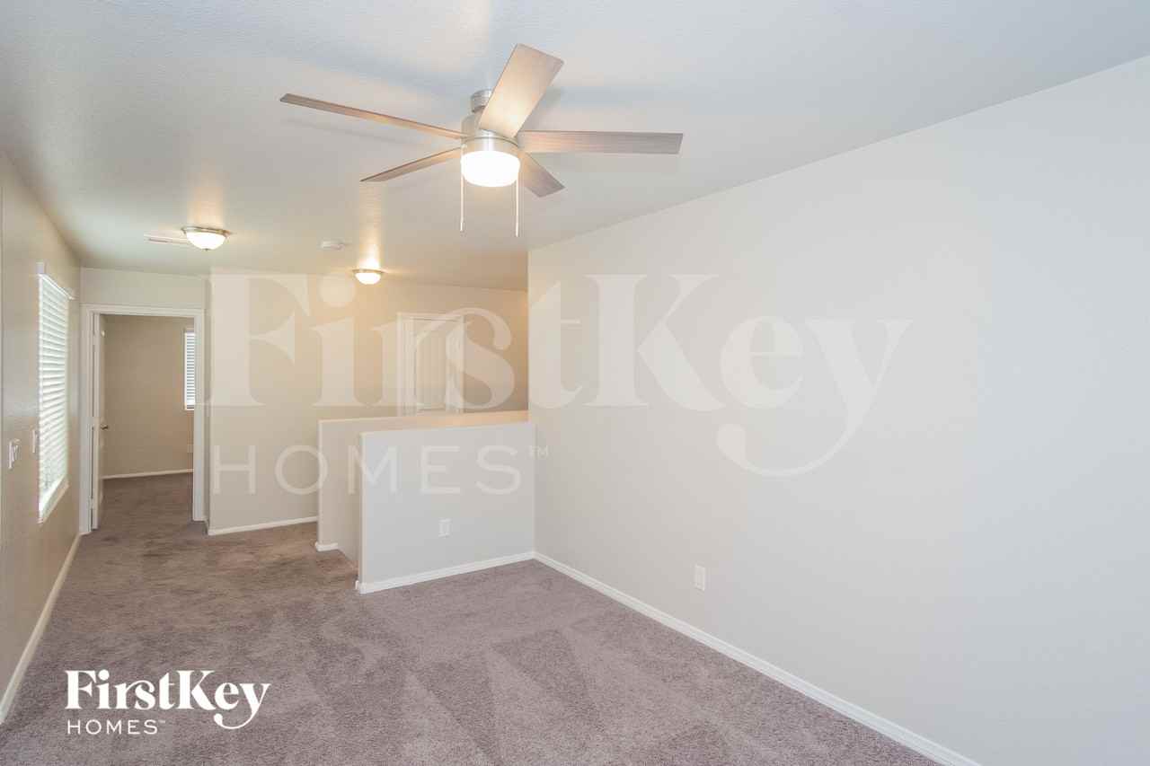 6710 Crystal Run Ln - Photo 6 of 15