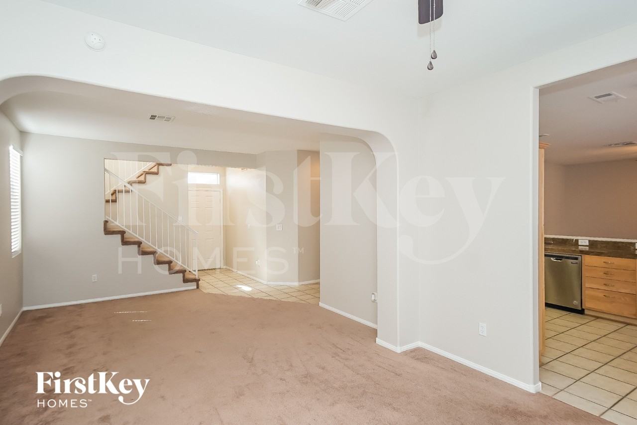 8136 Kokoma Dr - Photo 7 of 16