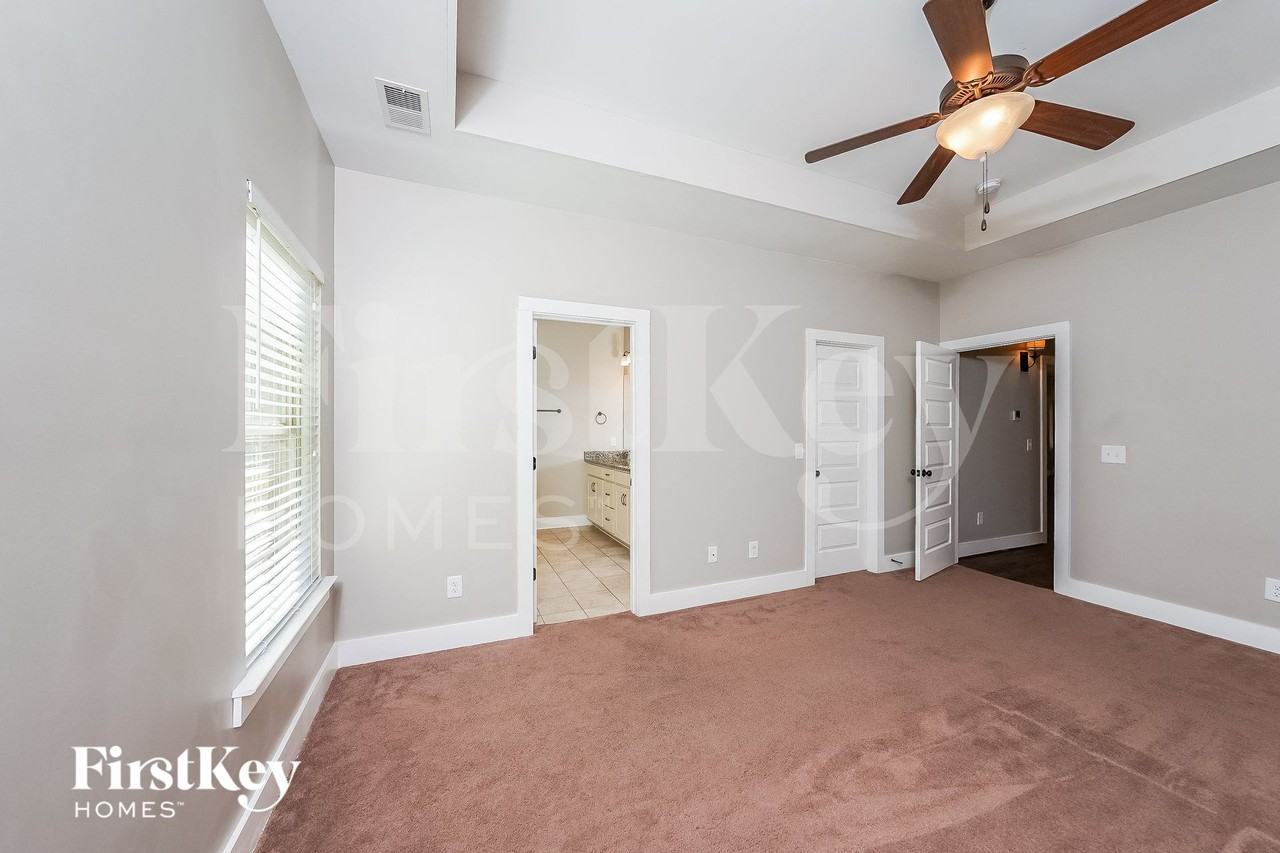 5492 Park Side Rd - Photo 6 of 14