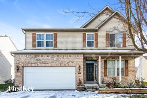 featured image of 527 Hollow Pear Dr