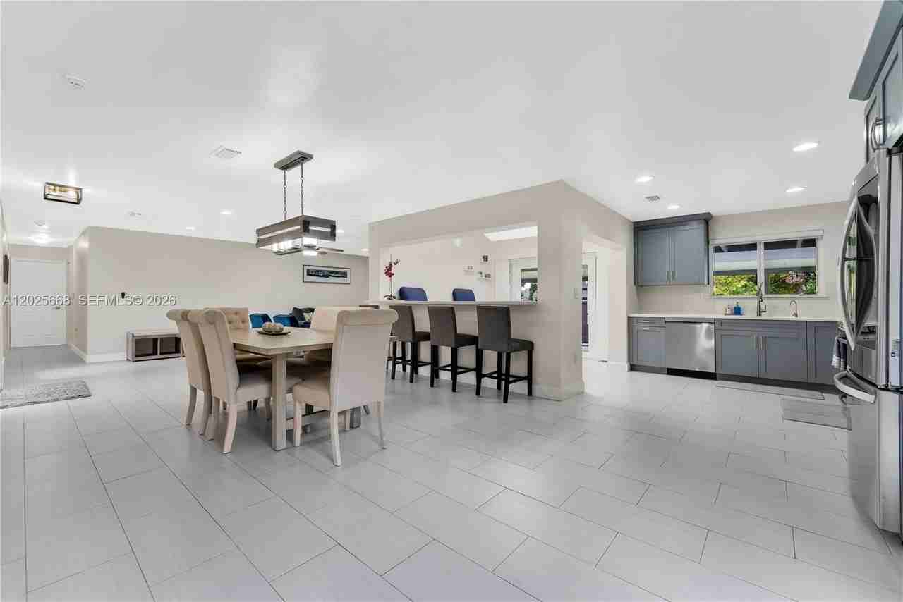 9501 Palmetto Club Ln E #9501 - Photo 5 of 39