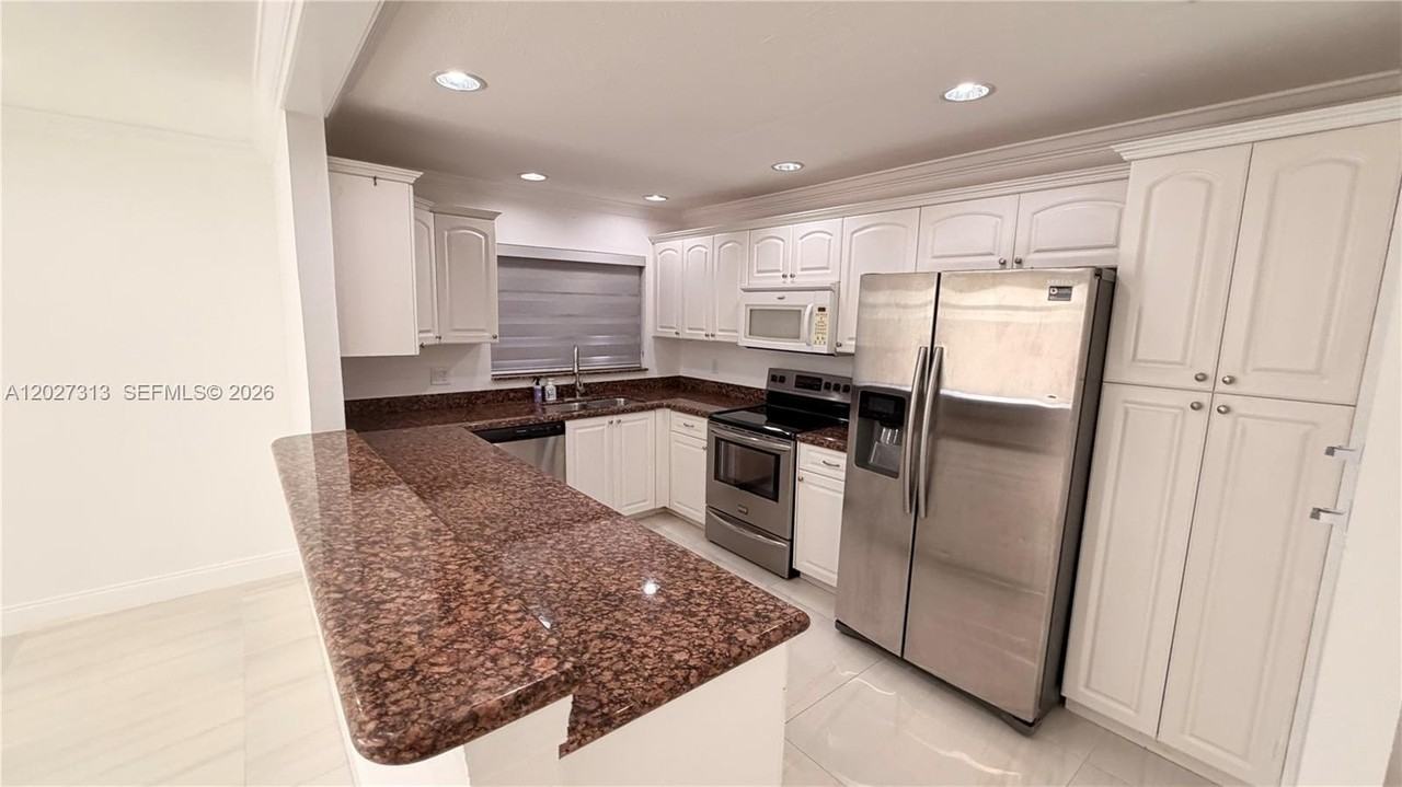 36 Chestnut Cir #36 - Photo 7 of 21