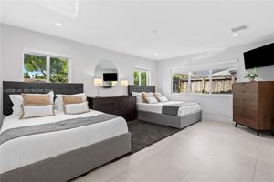 featured image of 1329 Funston St