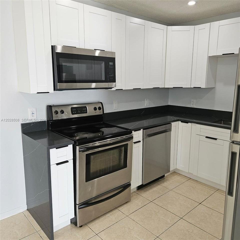 616 Nw 67th St #C - Photo 6 of 8