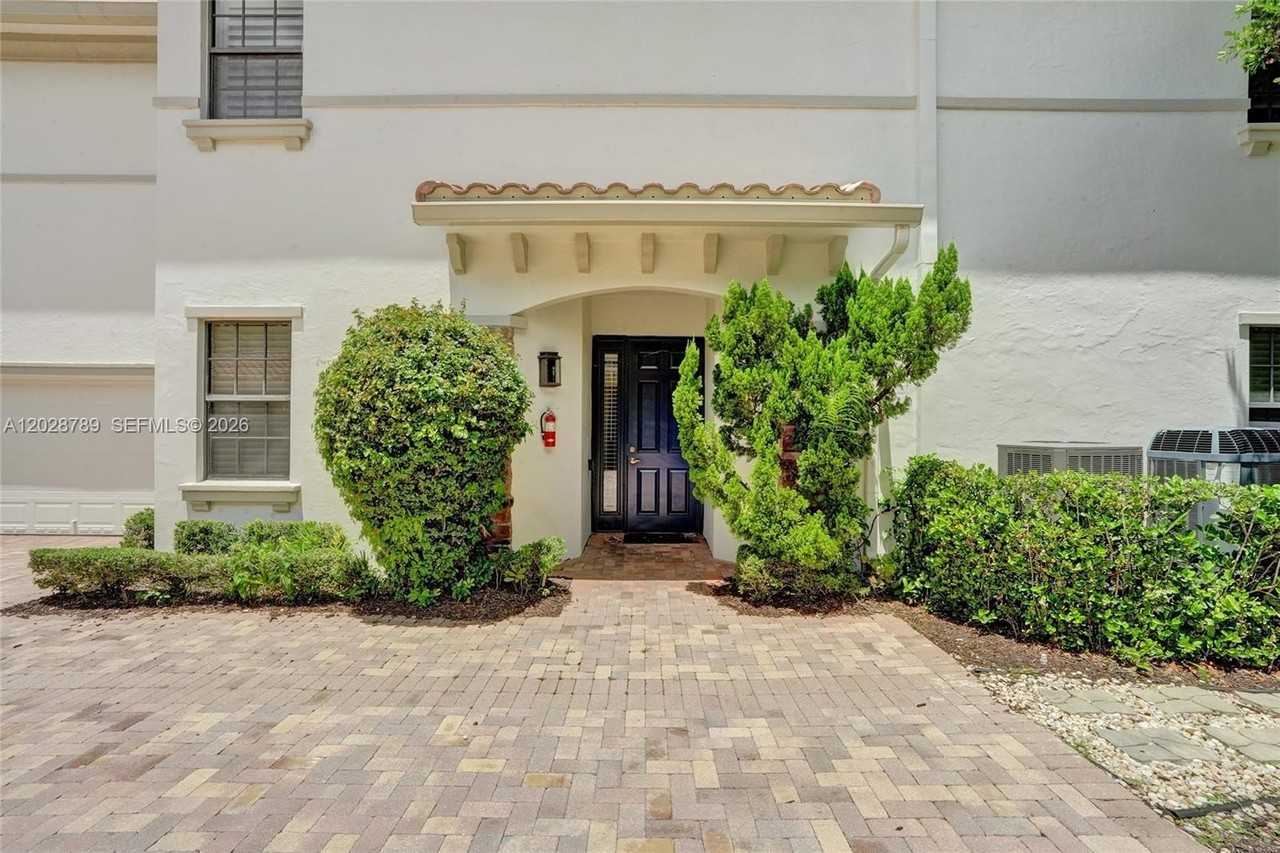 7663 Old Thyme Ct #7C - Photo 4 of 50