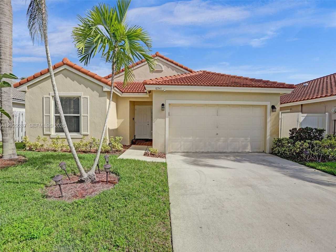 16541 Nw 5th St - Photo 7 of 50