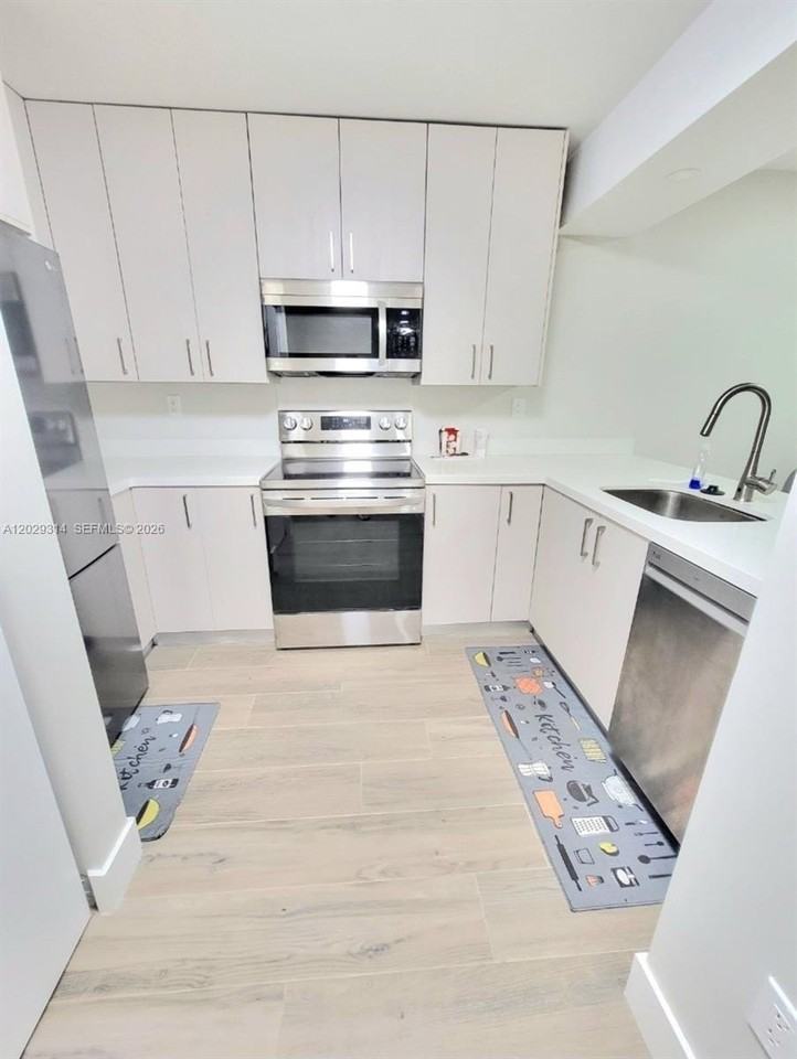 15495 Miami Lakeway N #105-4 - Photo 2 of 23