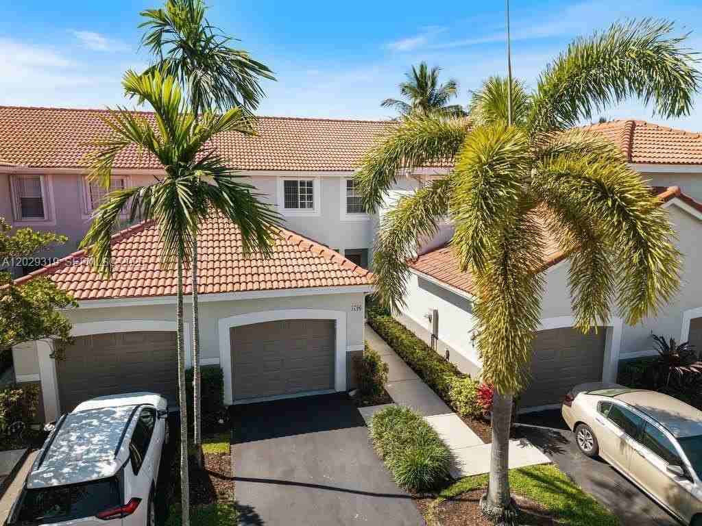 3796 San Simeon Cir #0 - Photo 4 of 26