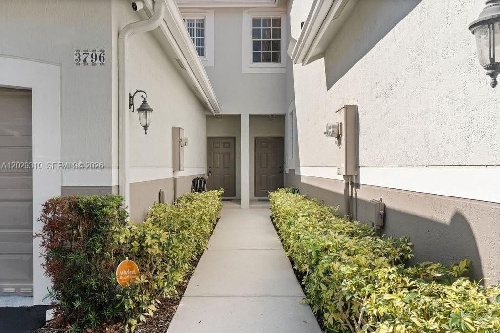 3796 San Simeon Cir #0 - Photo 5 of 26