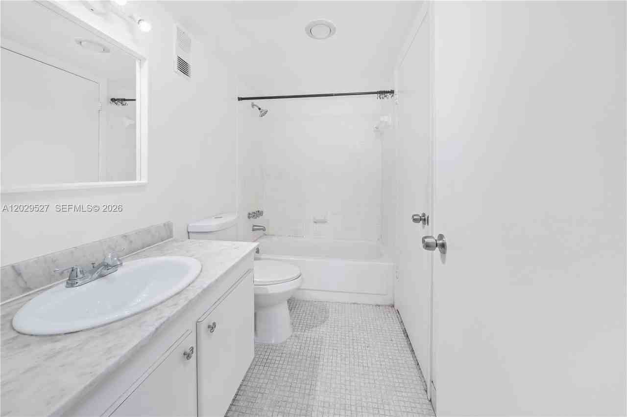 1300 Ne Miami Gardens Dr #512E - Photo 7 of 22