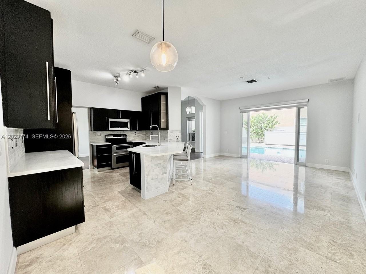280 Sw 167th Ave #0 - Photo 4 of 50