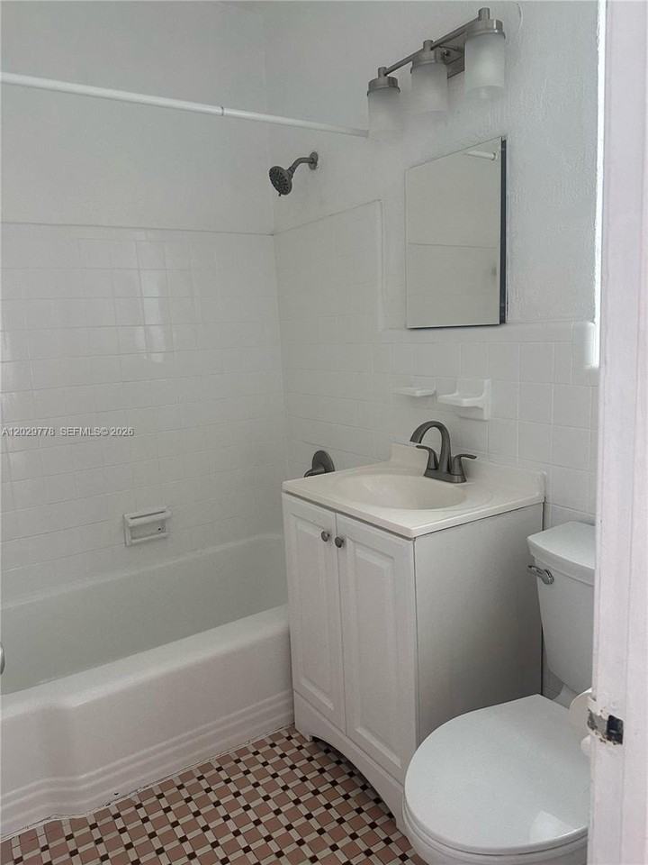 1557 S Le Jeune Rd #3 - Photo 3 of 16