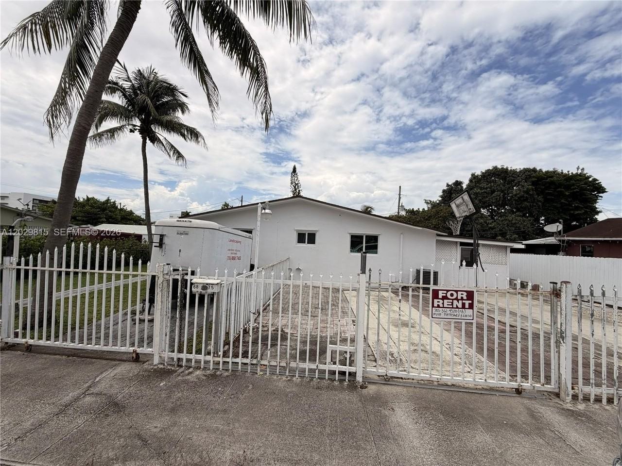 6875 Sw 25th Ter #6877 - Photo 3 of 11