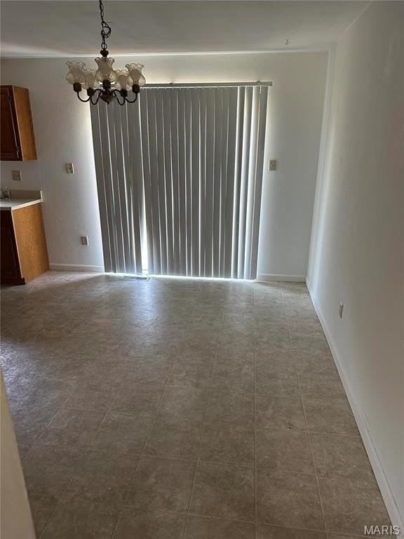 840 Southgate Dr - Photo 3 of 11