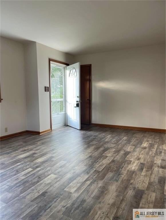 1601 W 7th St - Photo 3 of 14