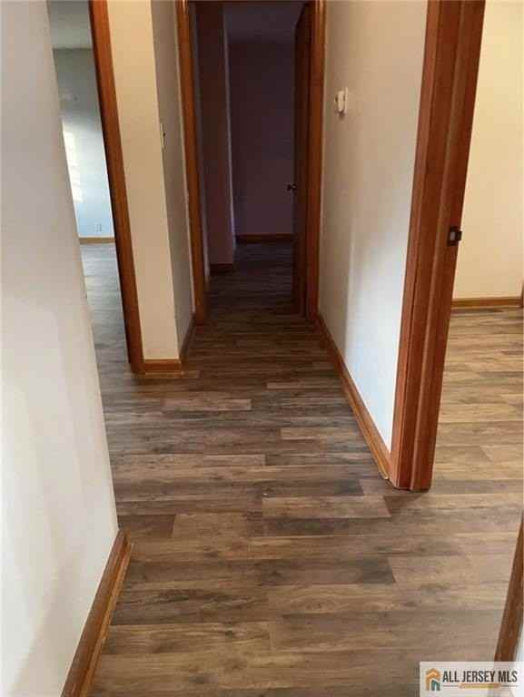1601 W 7th St - Photo 4 of 14