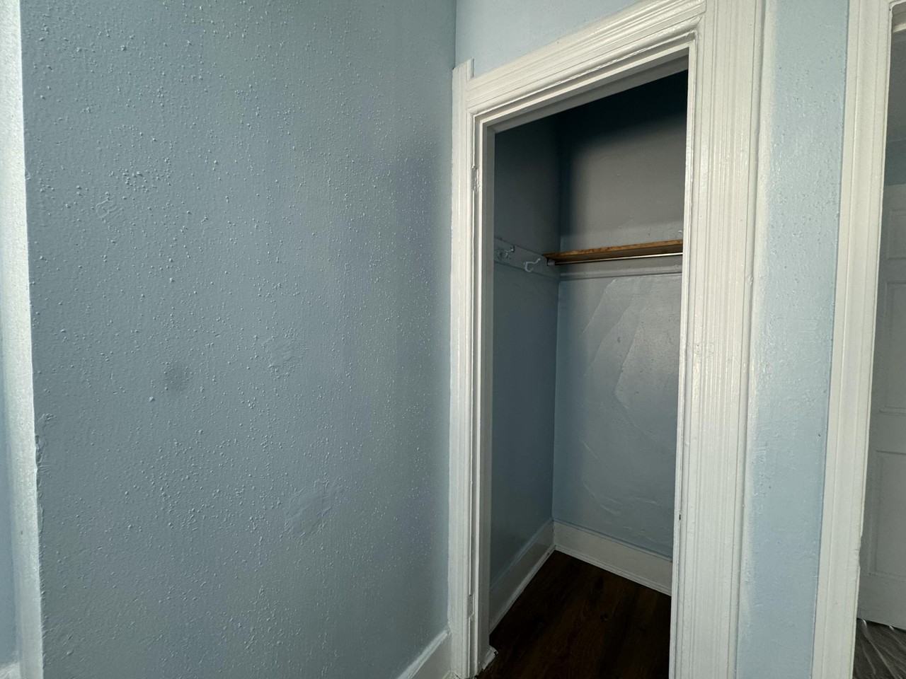 721 S 9th St - Photo 4 of 13