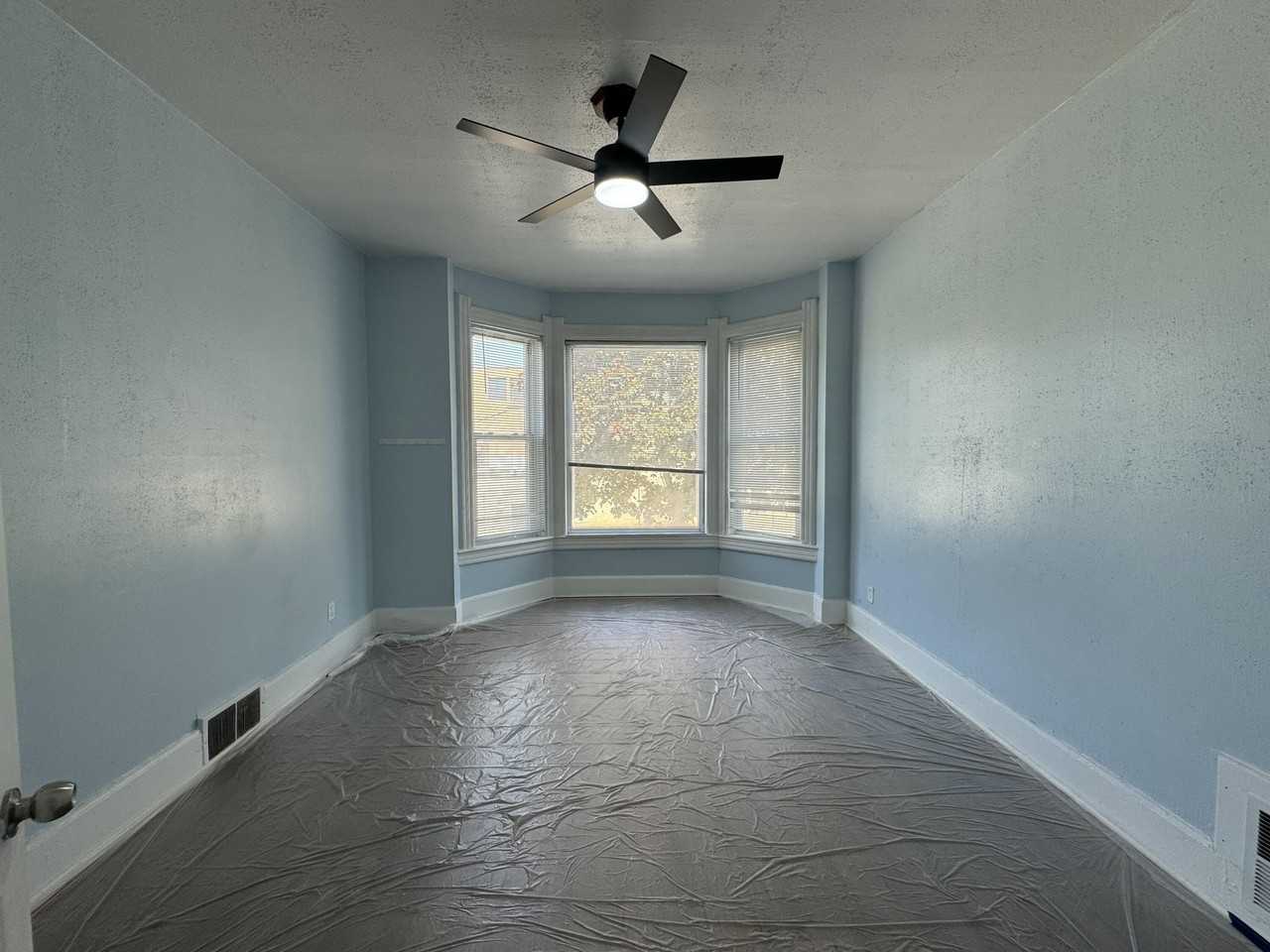 721 S 9th St - Photo 5 of 13