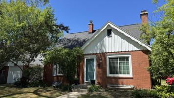 featured image of 630 E Fairmount Ave