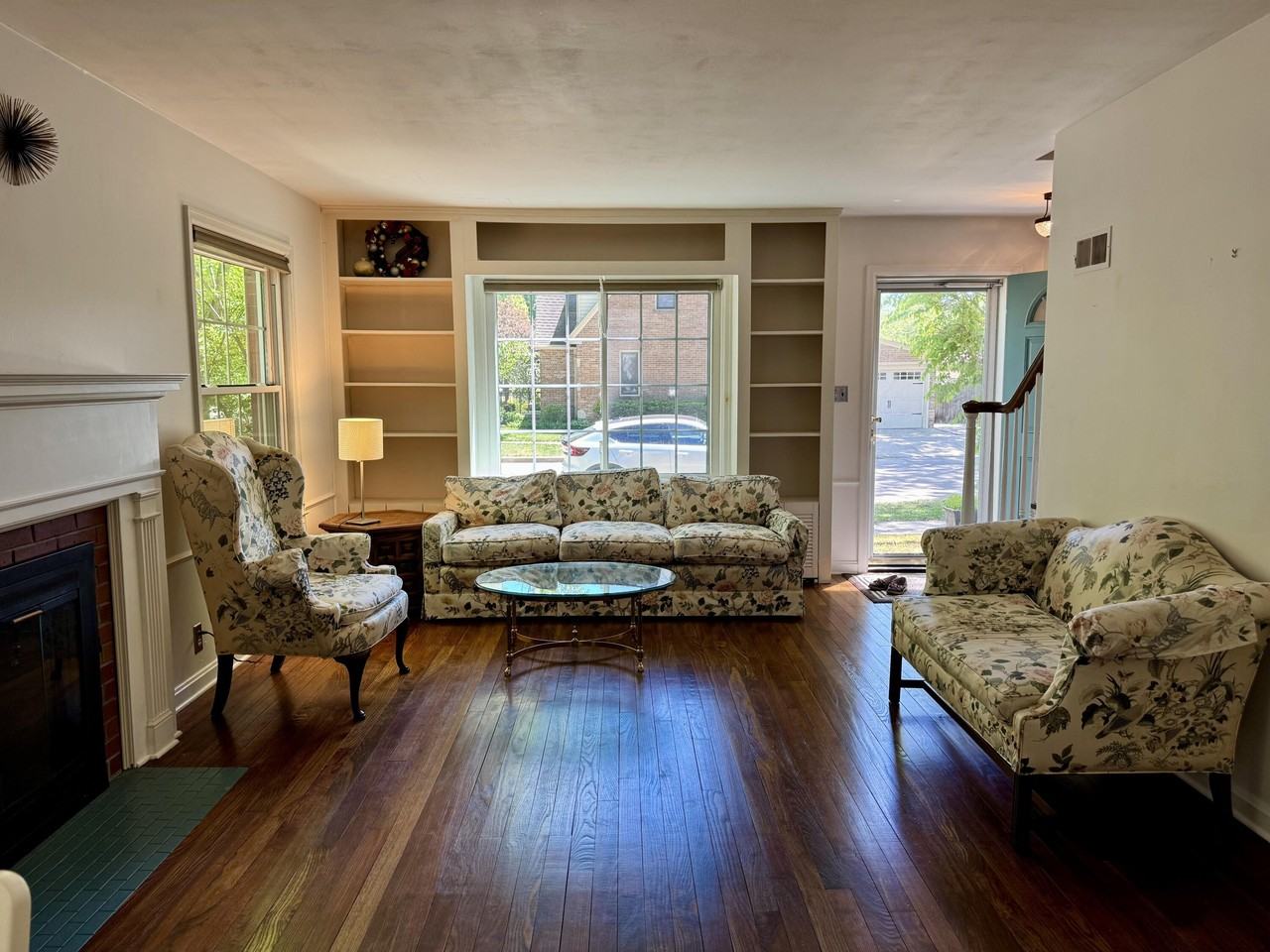630 E Fairmount Ave - Photo 6 of 25