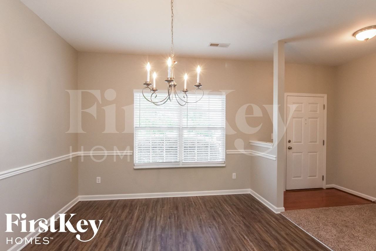 2026 Craver Meadows Dr - Photo 4 of 15