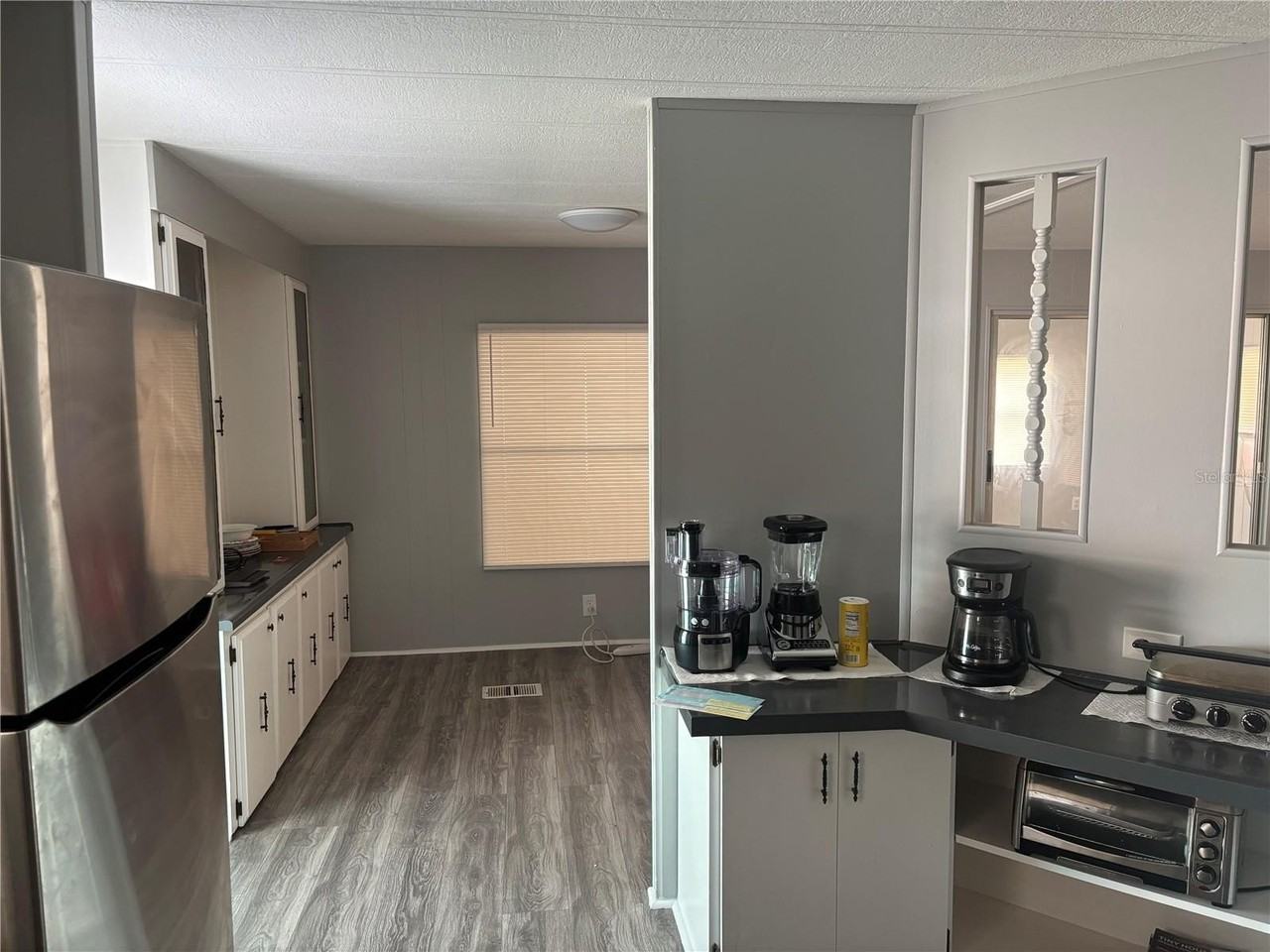 808 53rd Ave E #203 - Photo 3 of 5