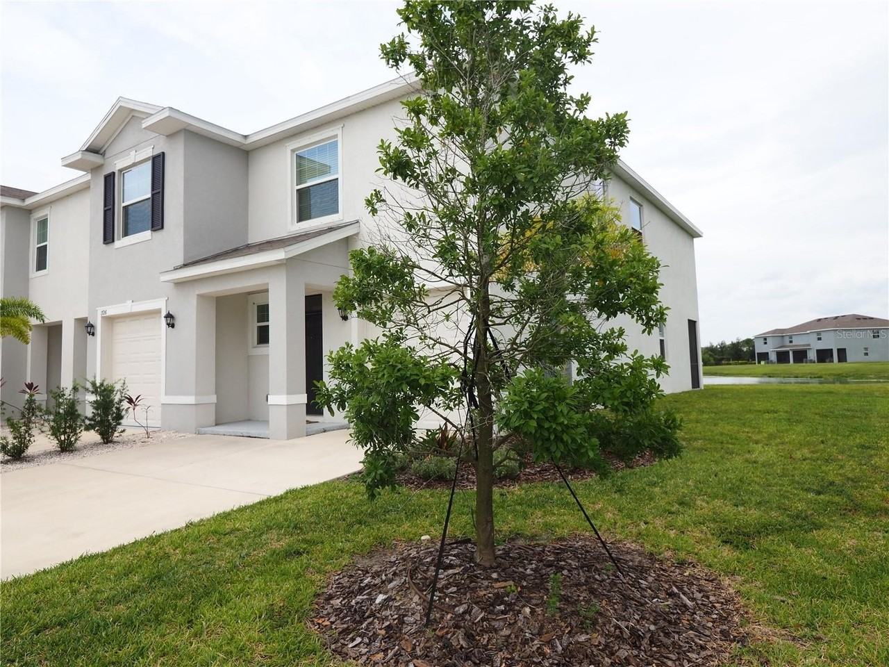 1722 Woodleaf Hammock Ct - Photo 3 of 41