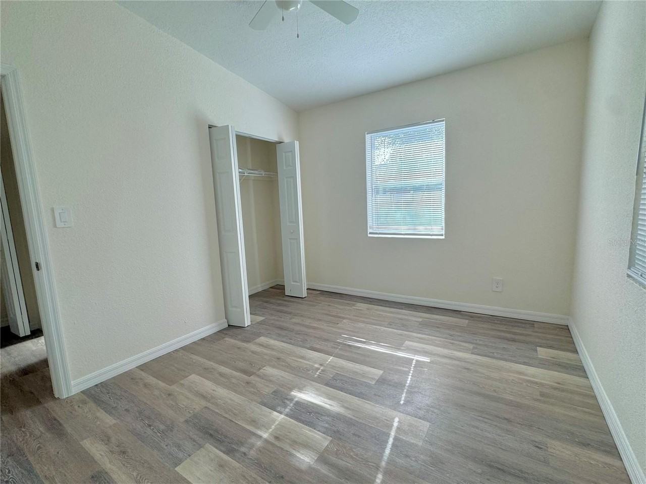 9805 N Myrtle St - Photo 6 of 9