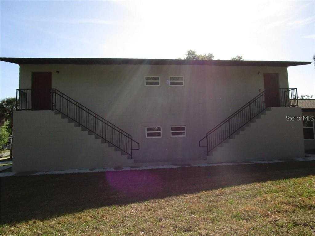 1002 E Mcdonald Ave #3 - Photo 3 of 12