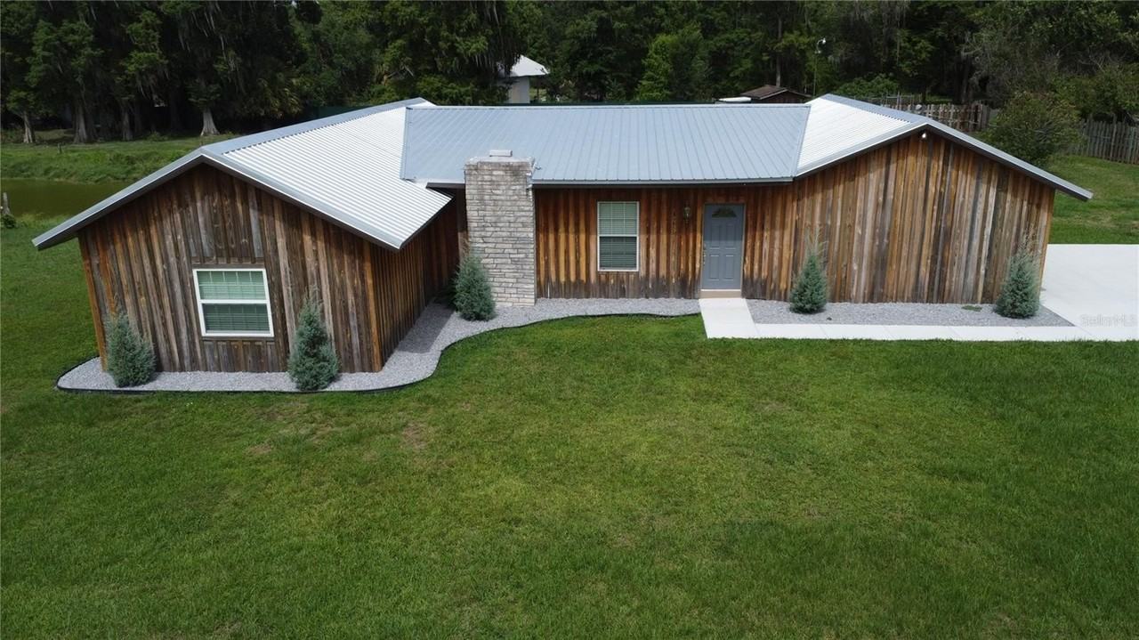 210 Josh Reynolds Rd - Photo 2 of 35