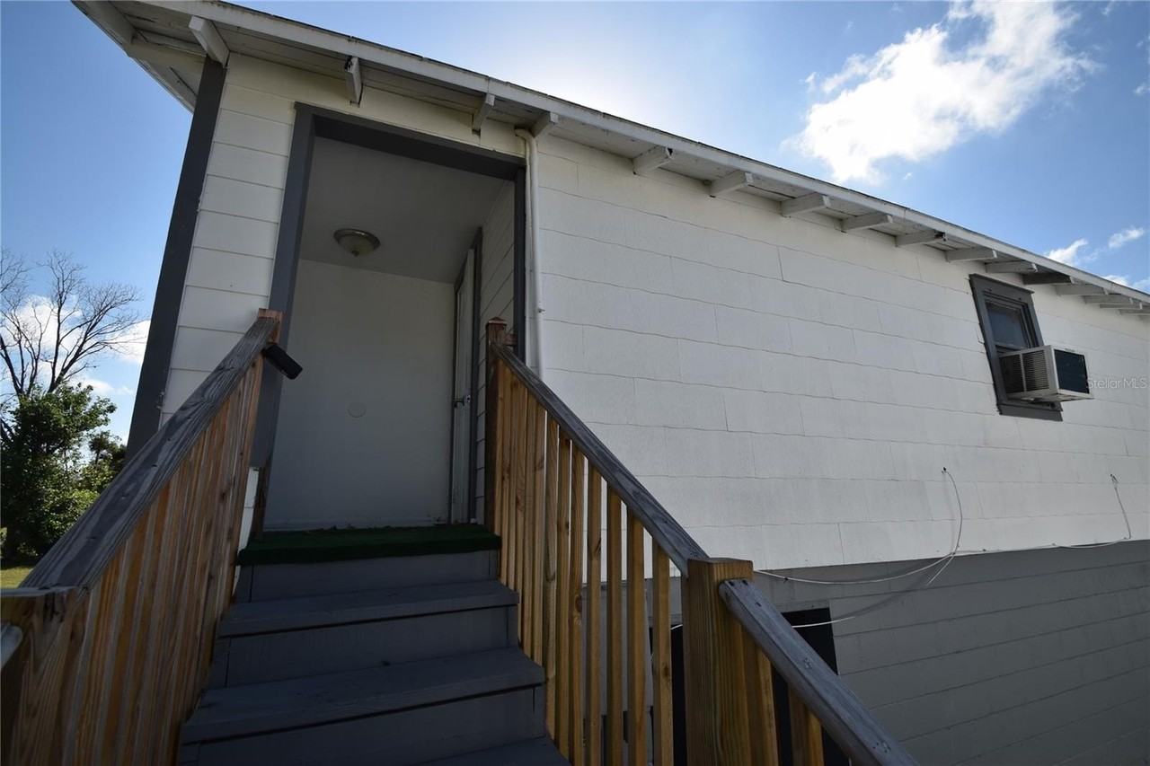 1060 E Wabash St #1060-1-2 - Photo 2 of 12